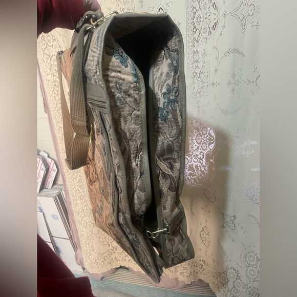 Jordache: vintage 90s floral wardrobe bag - Picture 4 of 7